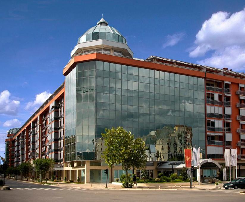 Aparthotel Premier Podgoriţa Exterior foto