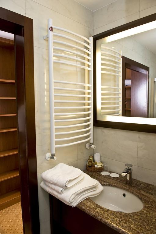 Aparthotel Premier Podgoriţa Cameră foto