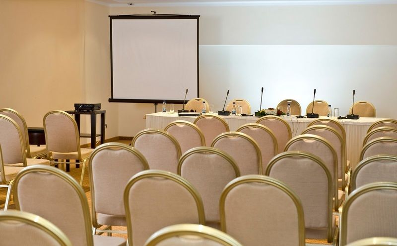Aparthotel Premier Podgoriţa Afaceri foto